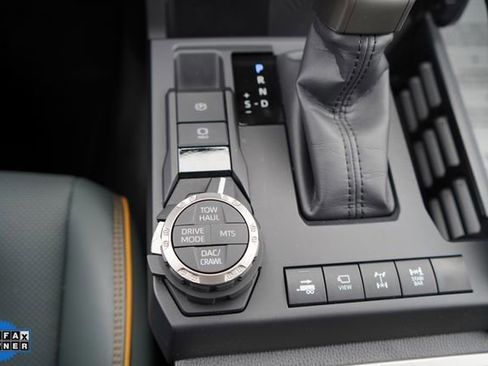 Used 2024 Toyota Tacoma 4x4 Double Cab Hybrid image 61