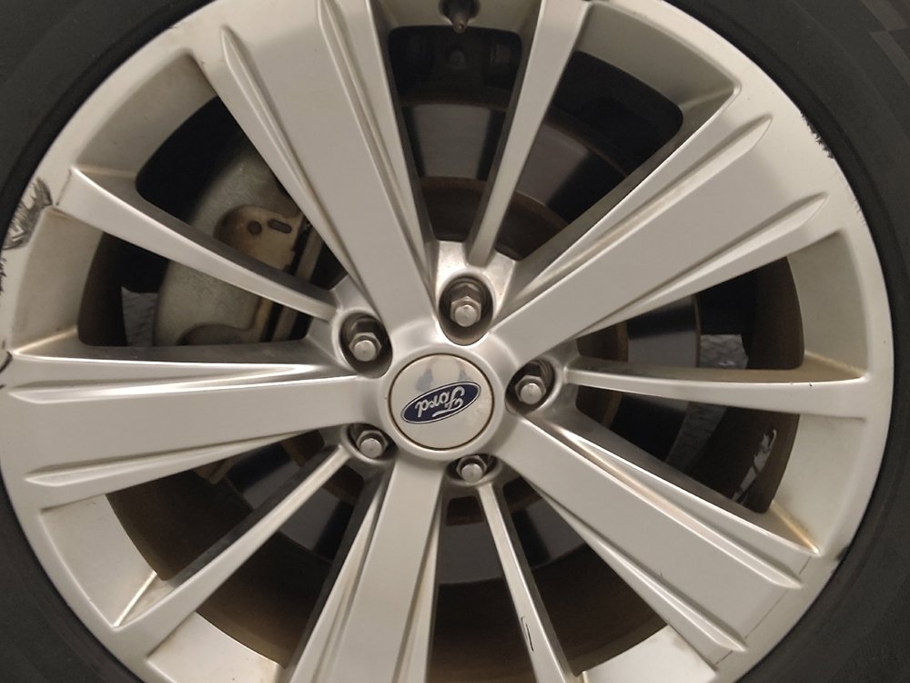 Used 2019 Ford Explorer Limited w/ Class III Trailer Tow Package FWD image 31