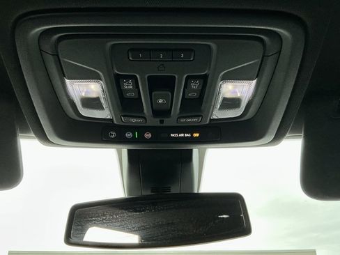 Used 2021 Chevrolet Silverado 1500 High Country w/ LPO, Dark Essentials Package image 36