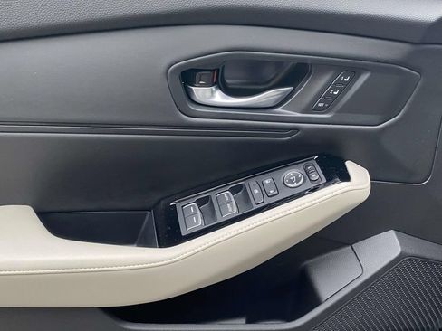 Certified 2025 Honda Accord Touring image 16