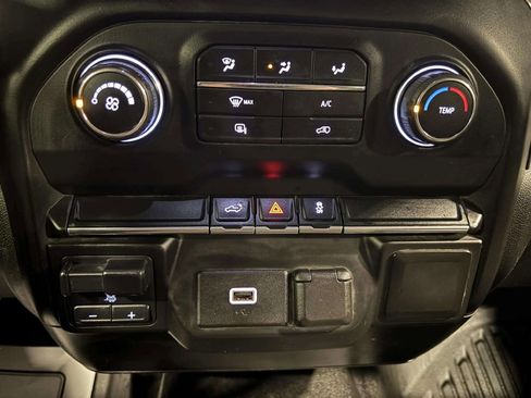 Used 2020 Chevrolet Silverado 2500 W/T w/ WT Fleet Convenience Package image 32