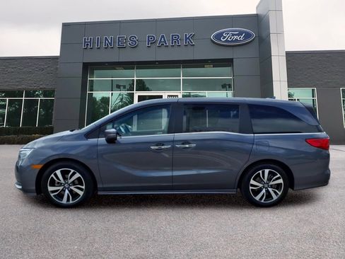 Used 2022 Honda Odyssey Touring image 4