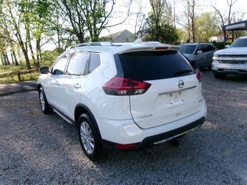 Used 2018 Nissan Rogue SV AWD/4WD image 22