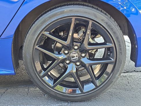 Used 2023 Honda Civic Sport image 30
