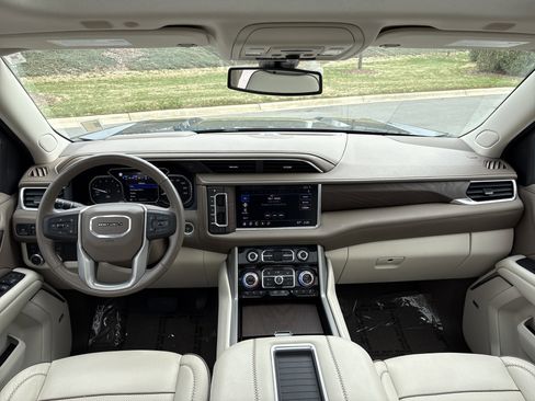 Used 2021 GMC Yukon Denali image 20