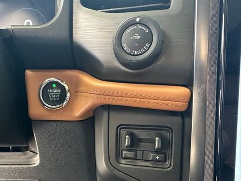 Used 2023 Ford Expedition Platinum AWD/4WD image 27