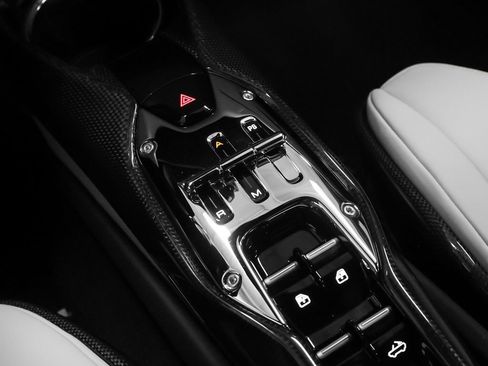 Used 2025 Ferrari 296 GTS image 57