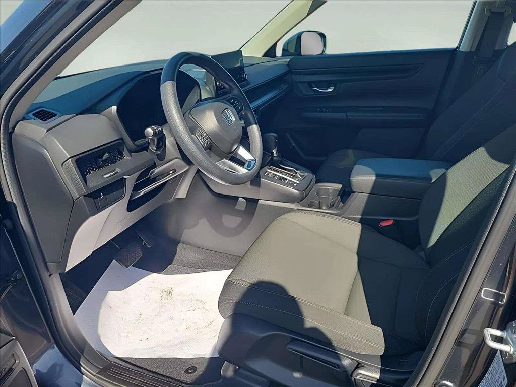 Used 2024 Honda CR-V LX image 11