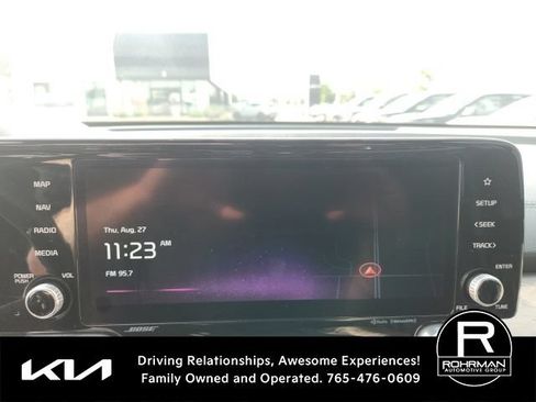 Used 2022 Kia Sorento SX Prestige w/ Panoramic Sunroof Package AWD/4WD image 12