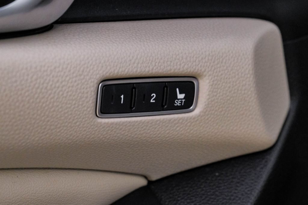 Used 2019 Honda Accord EX-L image 54