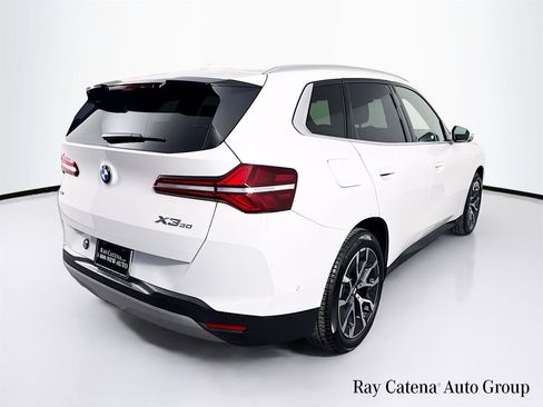 Used 2026 BMW X3 xDrive30 w/ Premium Package image 7