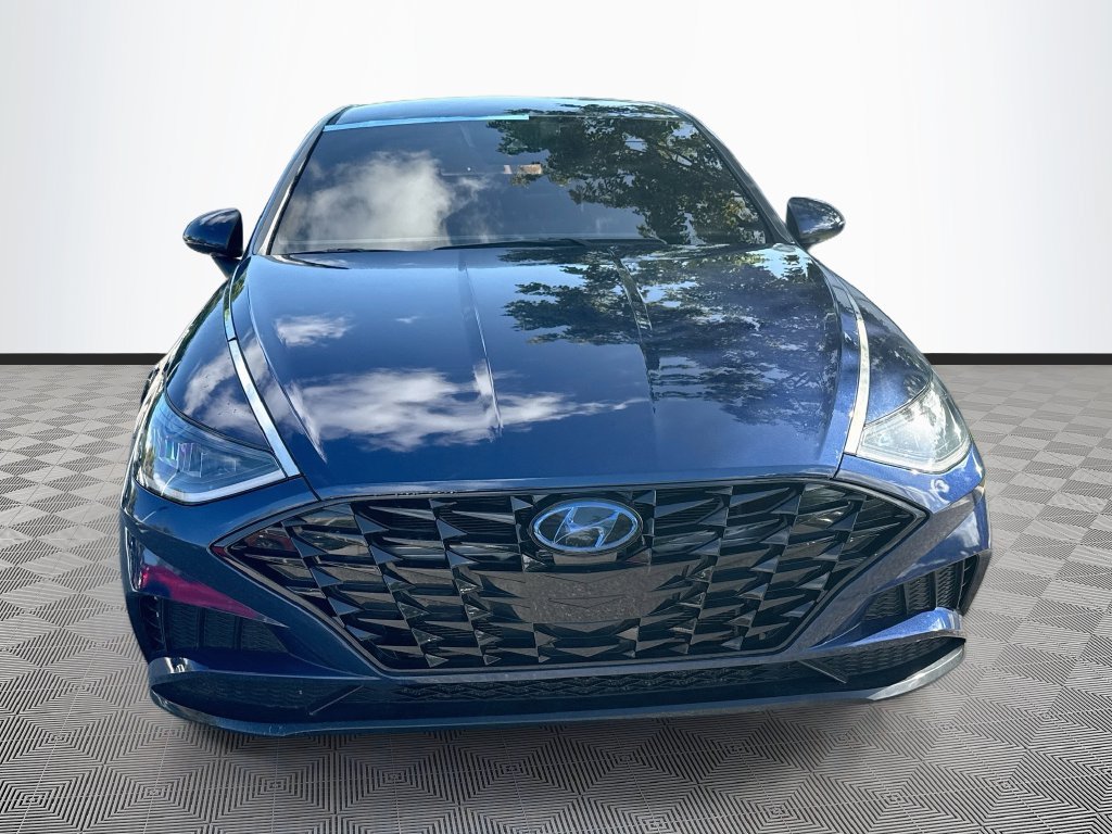 Used 2020 Hyundai Sonata SEL w/ Premium Package FWD image 2