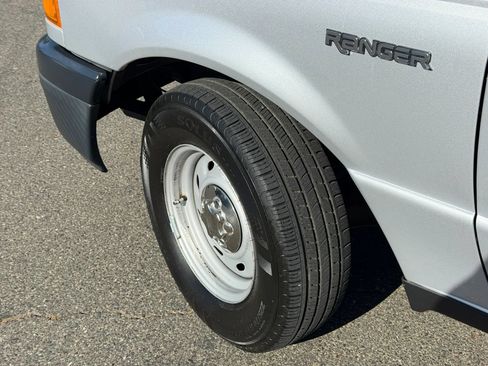 Used 2005 Ford Ranger 2WD Regular Cab image 11