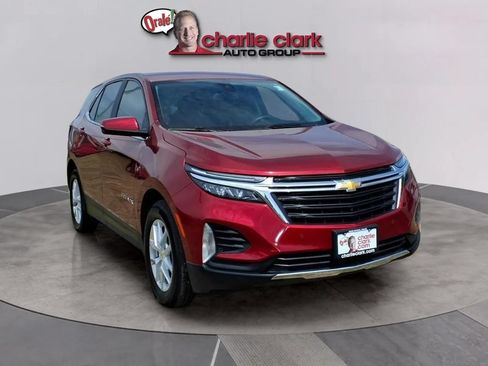 Used 2024 Chevrolet Equinox LT FWD image 7