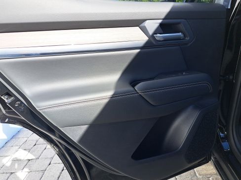 New 2026 GMC Terrain Denali w/ LPO, Black Badging Package image 12