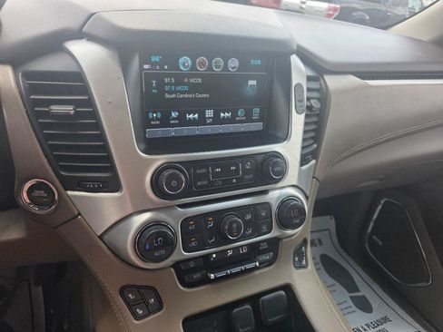 Used 2018 GMC Yukon XL SLT RWD image 17
