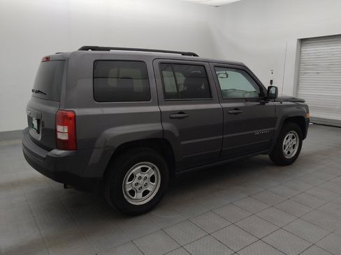 Used 2016 Jeep Patriot Sport w/ Power Value Group image 10