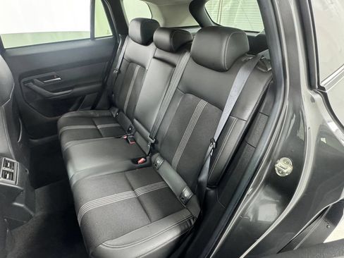 Used 2025 MAZDA CX-50 AWD 2.5 S w/ Preferred Package image 12