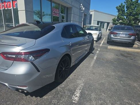 Used 2022 Toyota Camry XSE w/ Navigation Package image 12