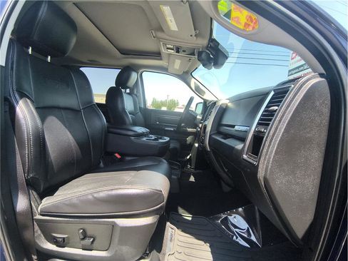 Used 2017 RAM 1500 Laramie w/ Convenience Group AWD/4WD image 13