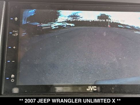 Used 2007 Jeep Wrangler Unlimited X w/ Dual Top Group AWD/4WD image 3