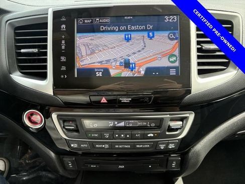 Used 2017 Honda Pilot Touring image 23