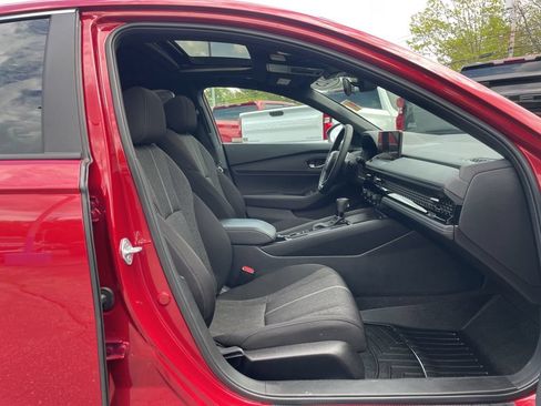 Used 2025 Honda Accord Sport image 30