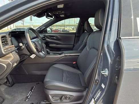 New 2026 Toyota Crown Nightshade image 12