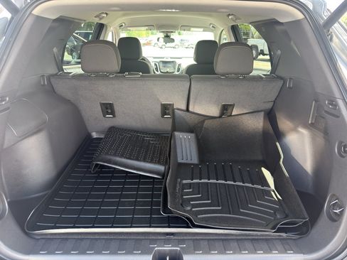 Used 2023 Chevrolet Equinox LT AWD/4WD image 35