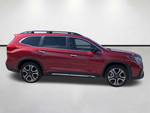 Used 2024 Subaru Ascent Touring AWD/4WD image 3