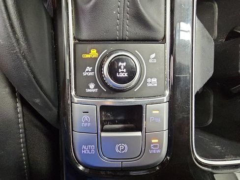 Used 2020 Kia Telluride SX w/ SX Prestige Package AWD/4WD image 19