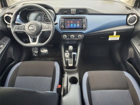 New 2025 Nissan Versa SV w/ Trunk Package FWD image 23
