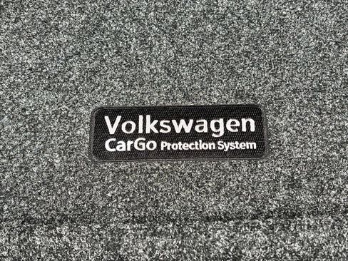 New 2025 Volkswagen Taos SE image 41