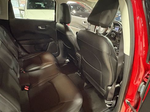 Used 2018 Jeep Compass Latitude w/ Popular Equipment Group image 37