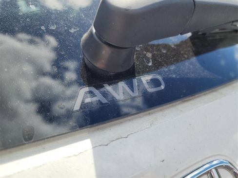 New 2026 Honda HR-V LX image 14