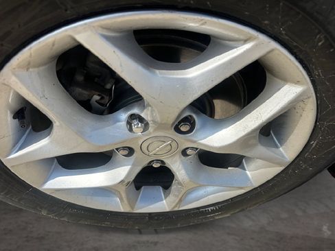 Used 2018 Chrysler Pacifica Touring-L Plus w/ Tire & Wheel Group FWD image 16