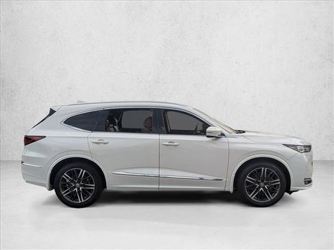 Used 2025 Acura MDX SH-AWD w/ Advance Package image 4