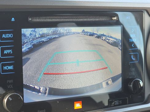 Used 2017 Toyota Tacoma Limited image 34