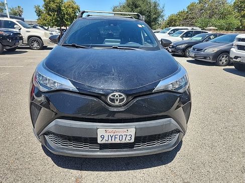 Used 2020 Toyota C-HR XLE FWD image 8