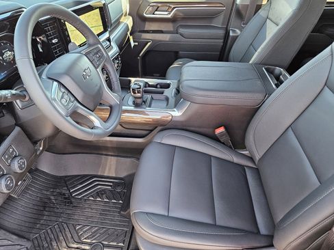 New 2026 Chevrolet Silverado 1500 RST AWD/4WD image 9