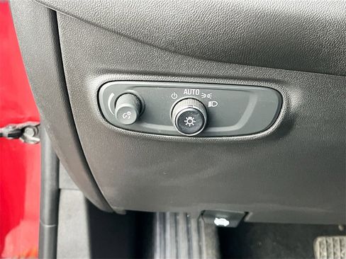 Used 2024 Chevrolet Equinox RS w/ RS Leather Package image 10