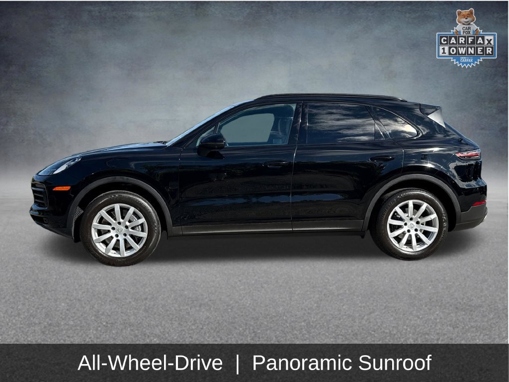 Used 2023 Porsche Cayenne w/ Premium Package AWD/4WD image 5