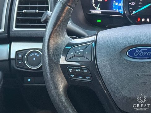 Used 2016 Ford Explorer XLT w/ Equipment Group 202A image 17