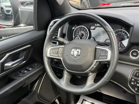 Used 2022 RAM 1500 Big Horn AWD/4WD image 12