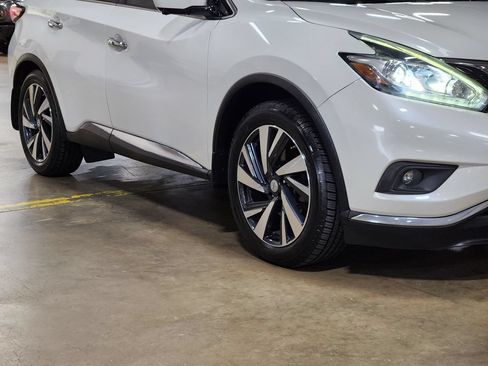 Used 2015 Nissan Murano Platinum w/ Platinum Technology Package FWD image 16