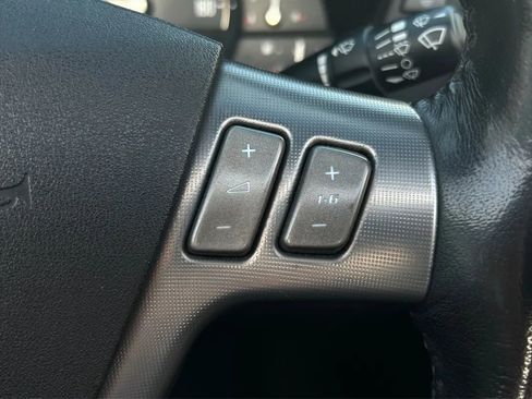 Used 2006 Cadillac XLR V RWD image 24