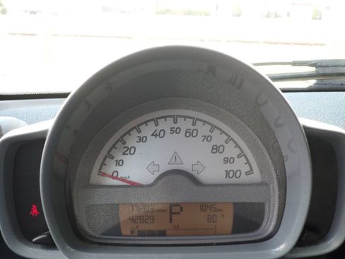 Used 2008 smart fortwo pure RWD image 17