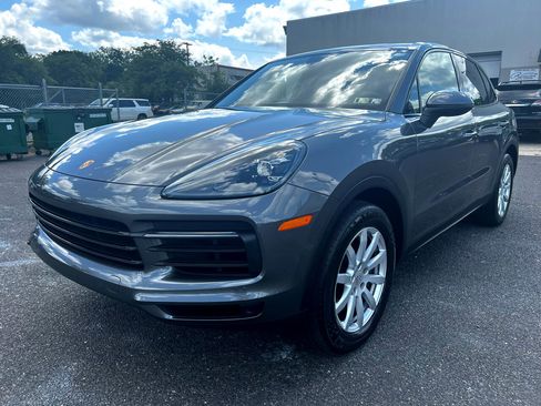 Used 2021 Porsche Cayenne image 1