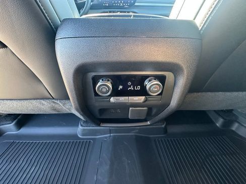 New 2026 Buick Enclave Sport Touring w/ Power Package image 31