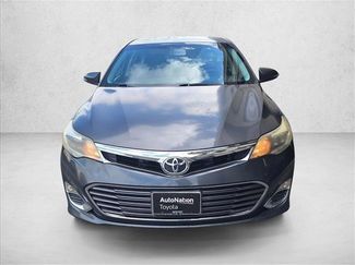 Used 2013 Toyota Avalon XLE video 2